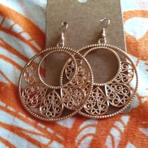 🍁Earrings🍁bundle only ✨️